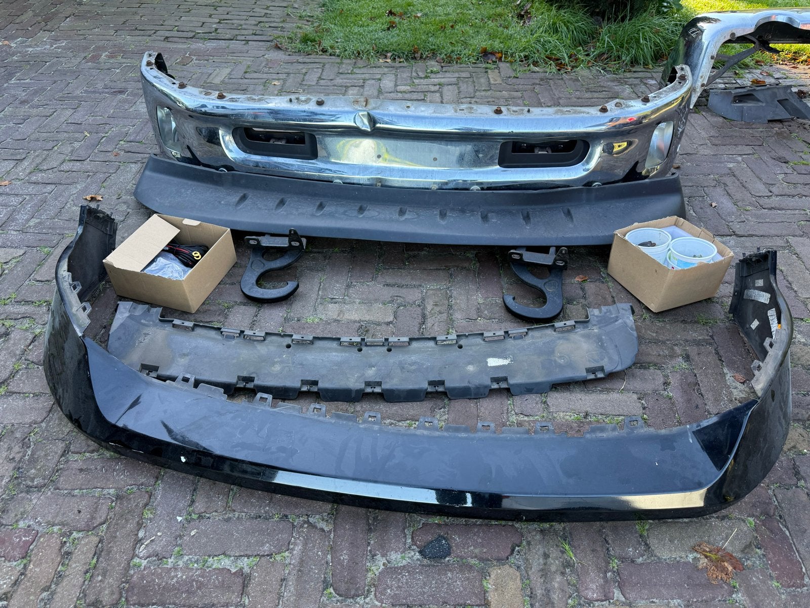 Dodge Ram Bumper 2016 met verlichting en bevestiging, Ophalen, Gebruikt, Voor, Dodge
