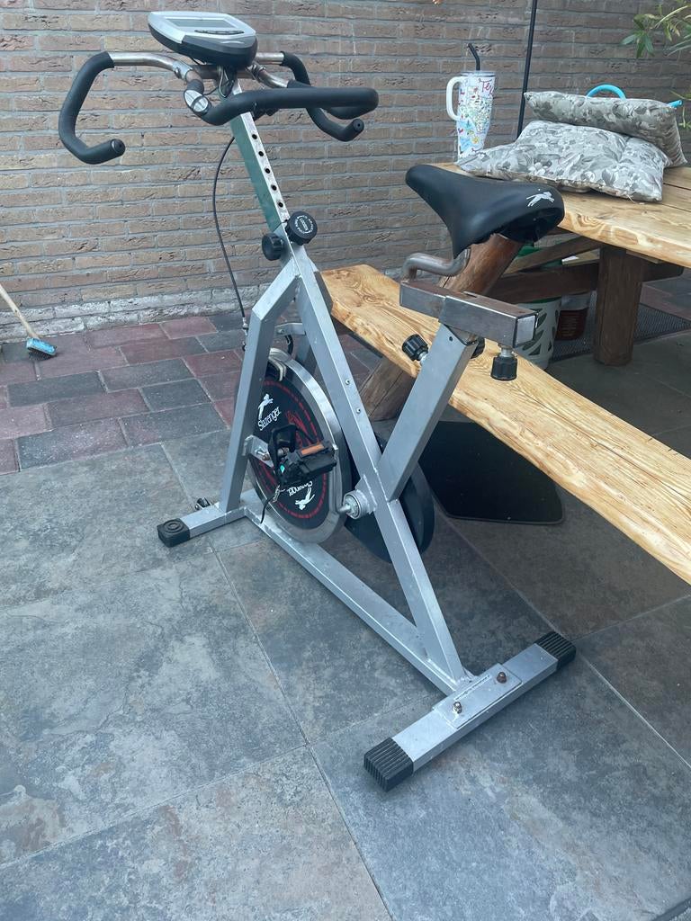Hometrainer - Werkt prima, tweedehands, Ophalen, Gebruikt, Metaal, Benen