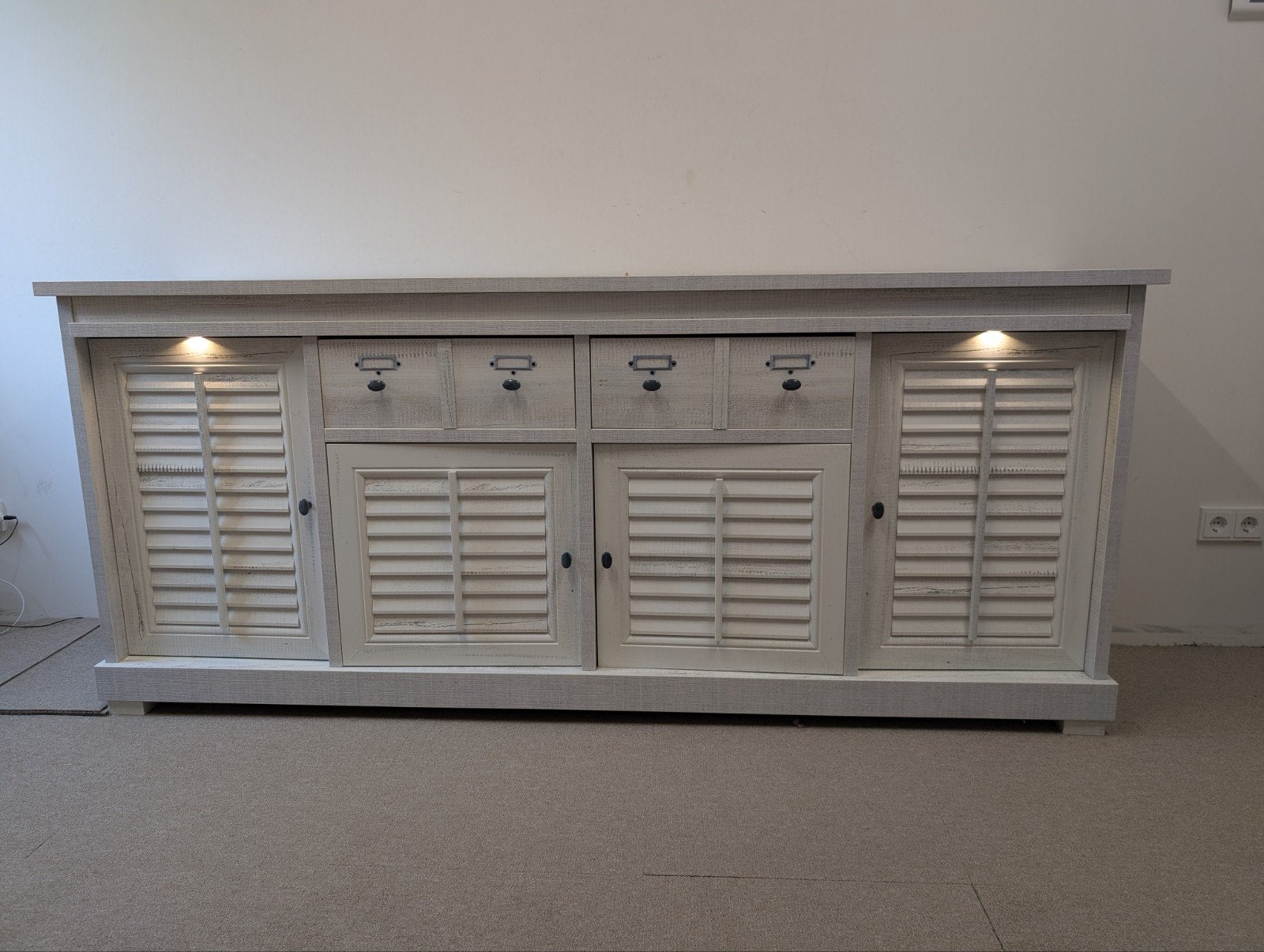 Groot landelijk dressoir met verlichting, Ophalen, Met lade(s), Zo goed als nieuw, Landelijk, Brocante, Cottage
