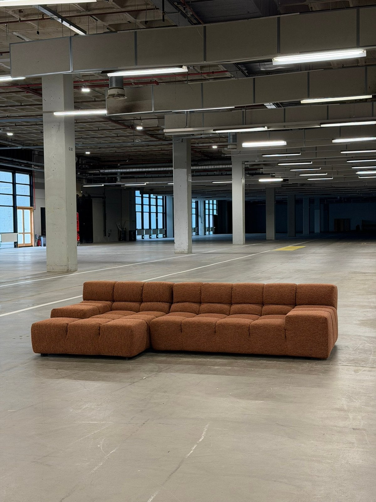 B&B Italia Tufty Time | Terracotta | NIEUWSTAAT + Garantie, 250 tot 300 cm, Hoekbank, Ophalen of Verzenden, Zo goed als nieuw