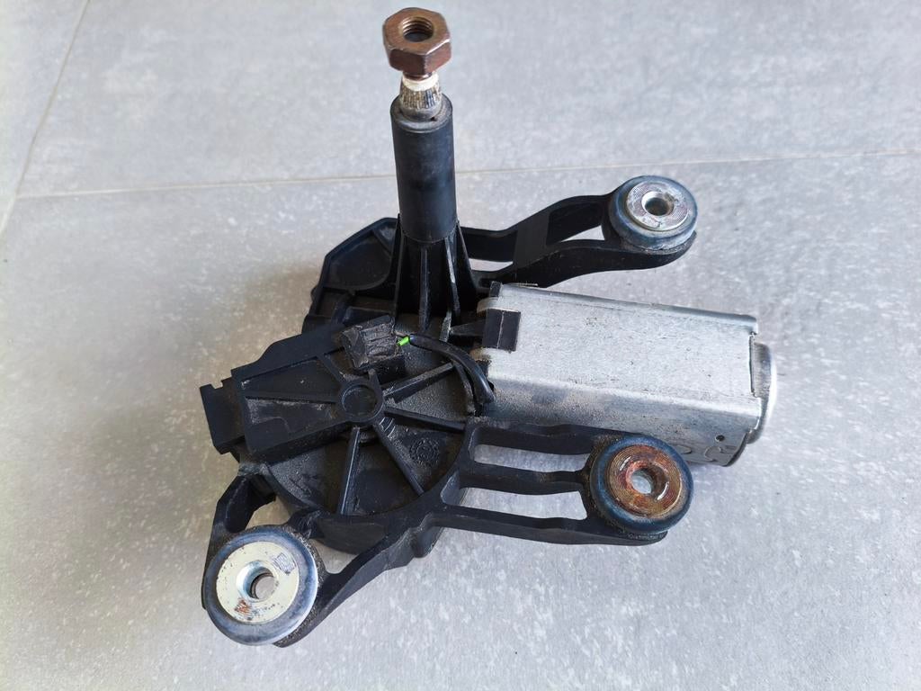 Ruitenvissermotor achter peugeot bipper, Ophalen of Verzenden, Nieuw, Peugeot