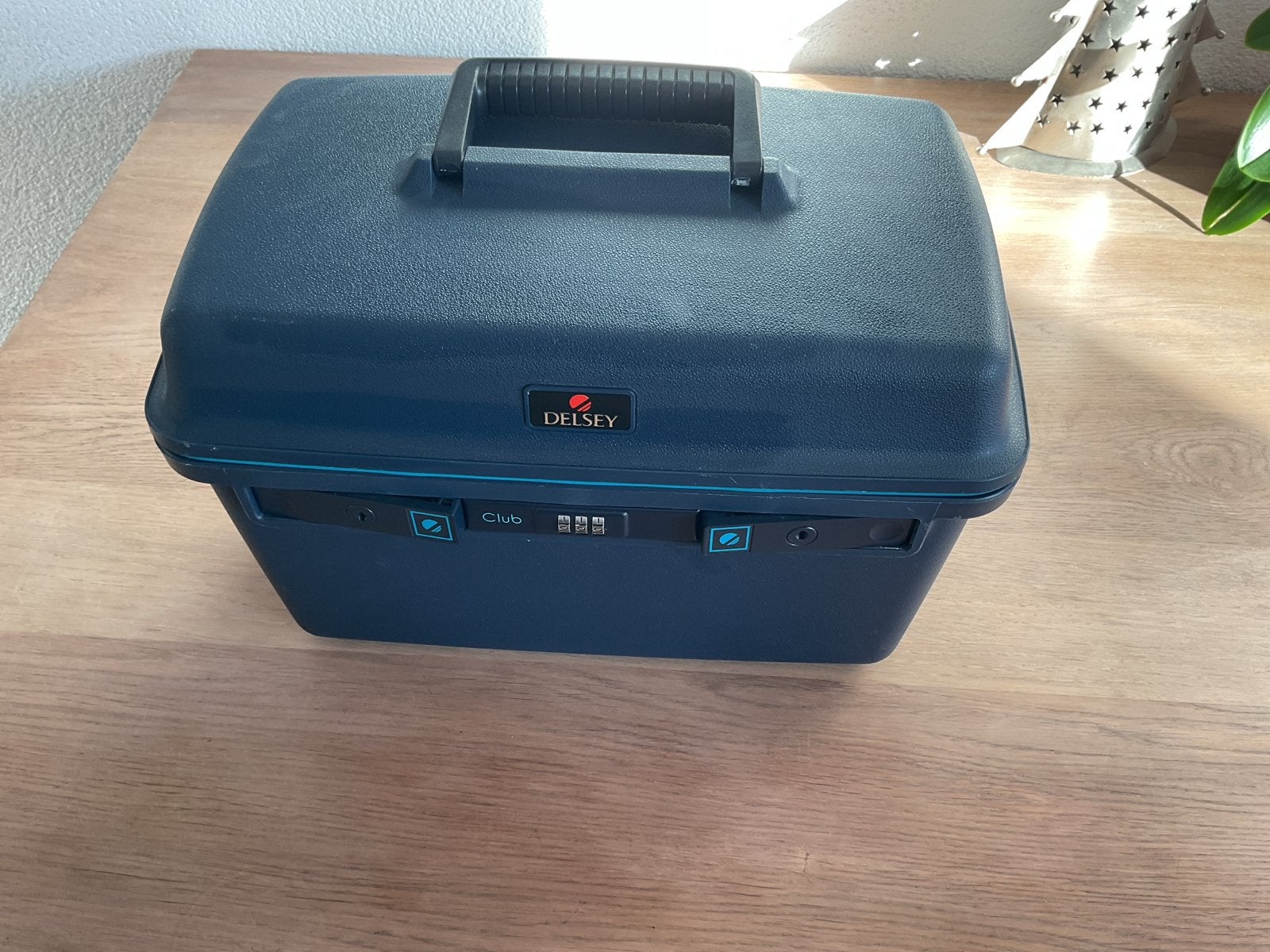 Delsey Club Hardcase Beautycase met Slot en Spiegel, Sieraden, Tassen en Uiterlijk, Beautycases, Gebruikt, Blauw, Ophalen of Verzenden