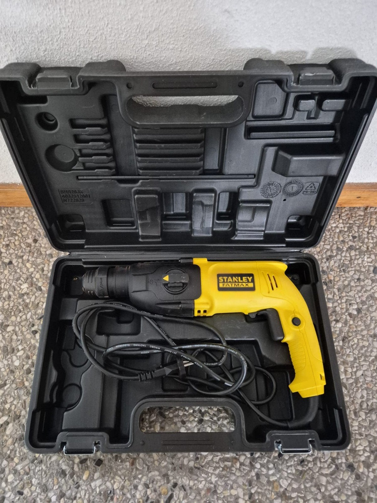 Stanley Fatmax SFMEH200 Boorhamer - 780W, Ophalen, Boor- en/of Breekhamer, Klopboormechanisme, Gebruikt