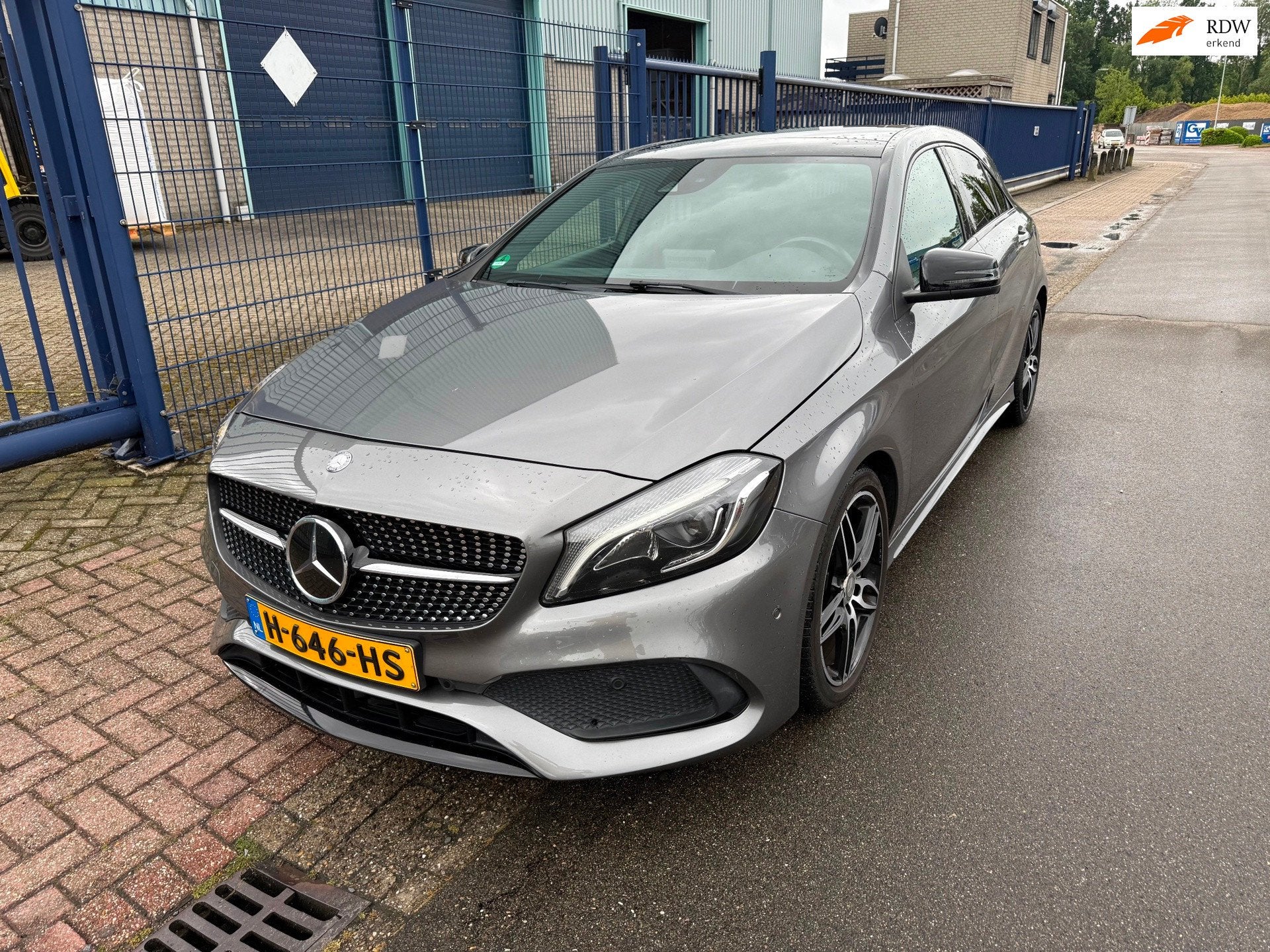 Mercedes-Benz A-klasse 180 AMG AUT. *189.982 KM*INCL. GARANT, Auto's, Gebruikt, 4 cilinders, Leder en Stof, 122 pk
