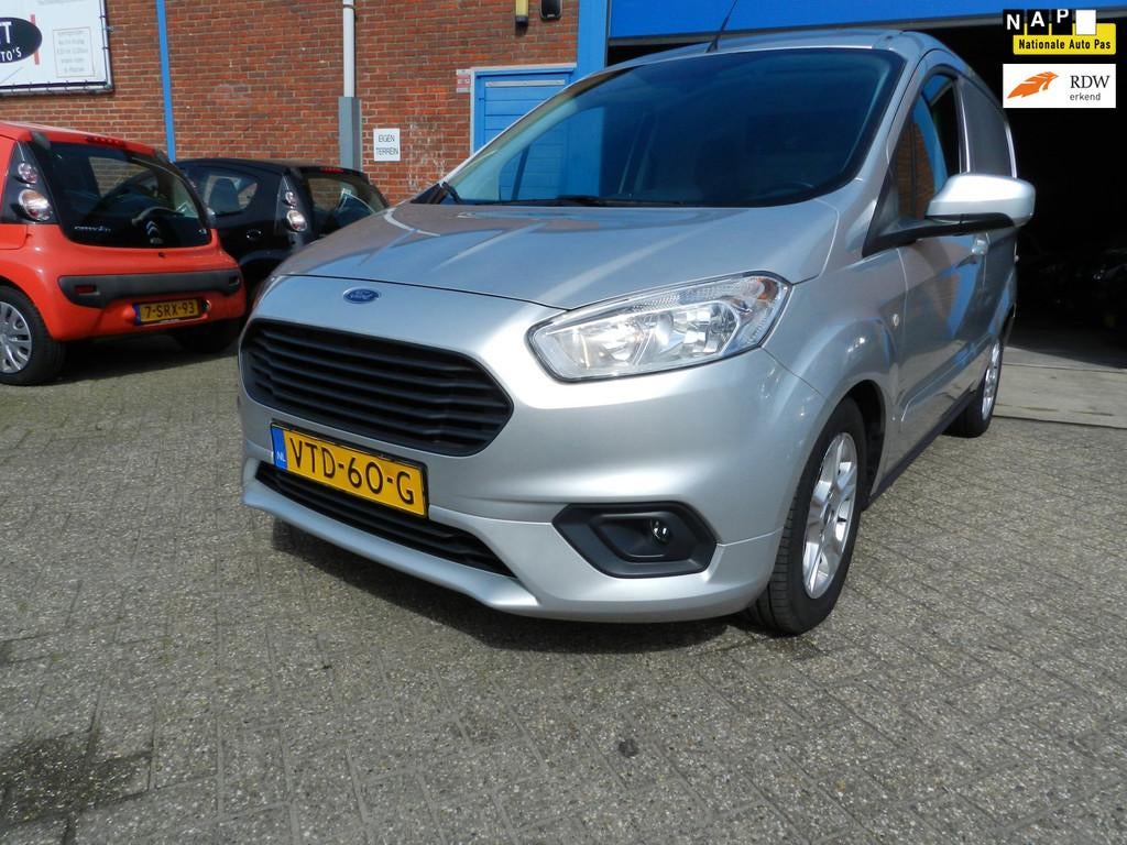 Ford Transit Courier 1.5 TDCI Limited Duratorq S&S, Voorwielaandrijving, Stof, Gebruikt, 100 pk