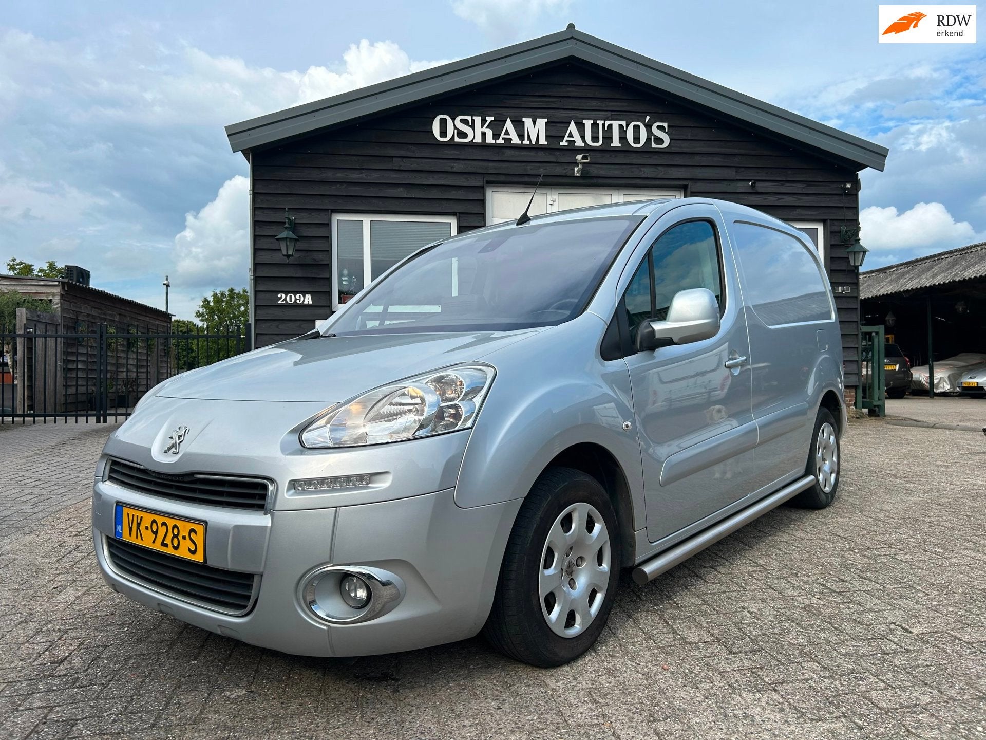 Peugeot Partner 120 1.6 e-HDI L1 Navteq Trekhaak, schuifdeur, Gebruikt, 4 cilinders, Origineel Nederlands, Bedrijf