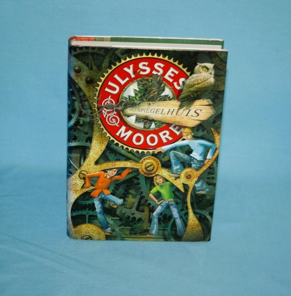 Ulysses Moore: Het Spiegelhuis - Fantasieboek, Ulysses Moore, Ophalen of Verzenden, Zo goed als nieuw, Fictie