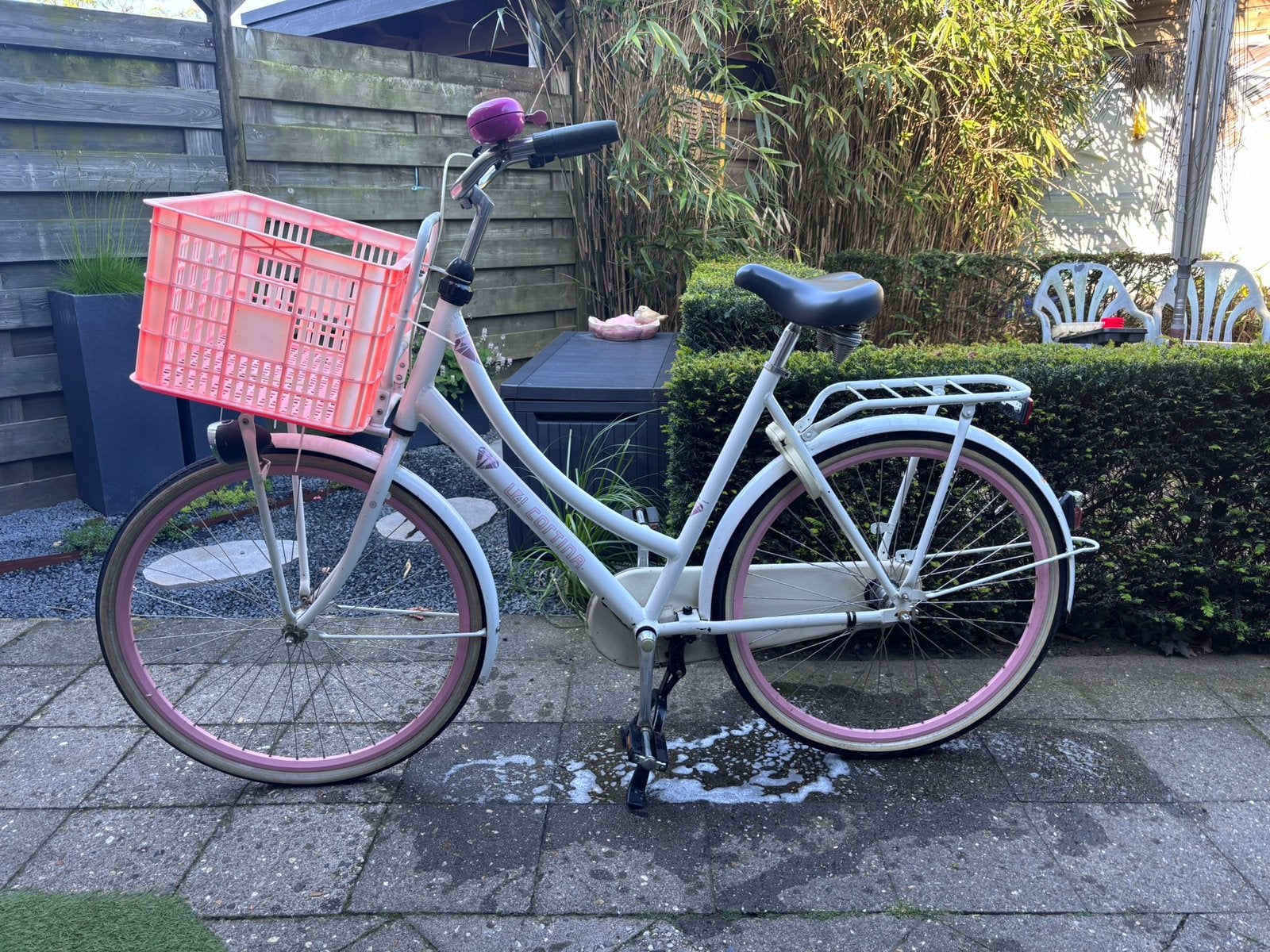 Cortina fiets met roze krat, Ophalen, Gebruikt, Terugtraprem