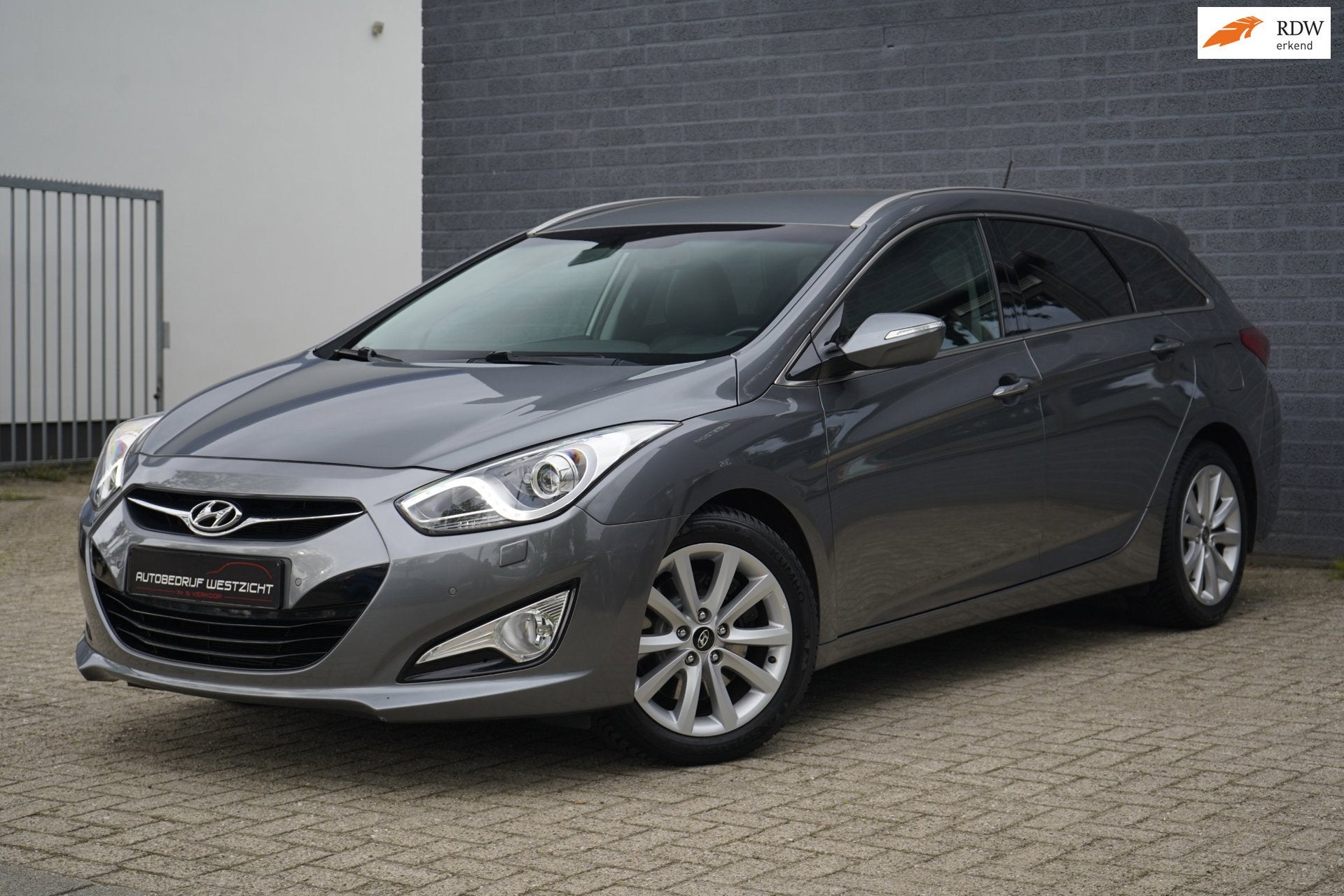 Hyundai I40 Wagon 2.0 GDI Premium Automaat, Leder, Cruise Co, Auto's, Dealer onderhouden, Zwart, 4 cilinders, Leder