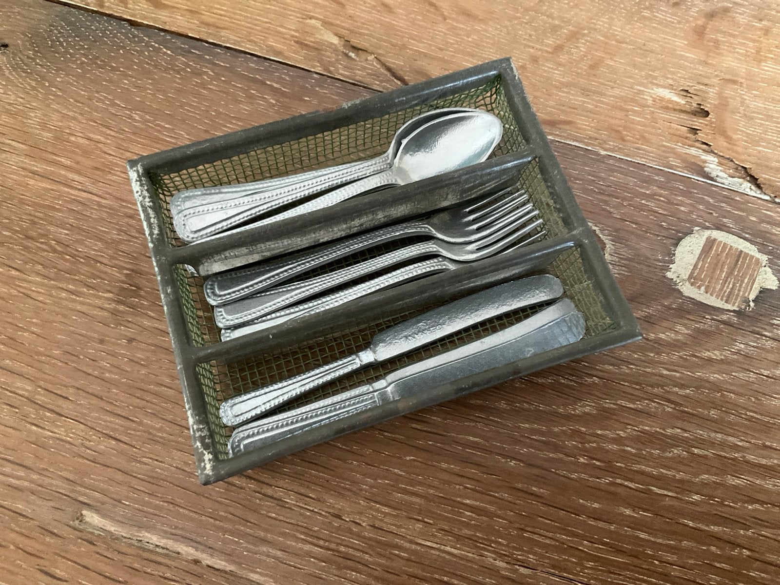 Vintage bestekbakje met bestek voor poppen/poppenfornuisje, Ophalen of Verzenden