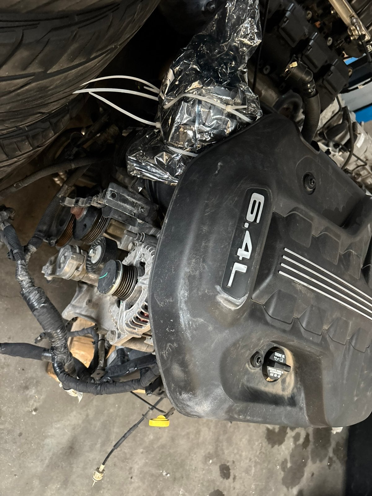 6.4 hemi voor Dodge ram 1500 /2500 Jeep Etz oranje motor, Auto-onderdelen, Ophalen, Jeep
