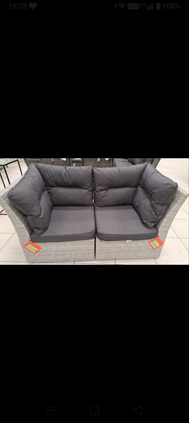 Comfortabele Lounge stoelen met Kussens, Kunststof, Zo goed als nieuw, Loungeset, Bank