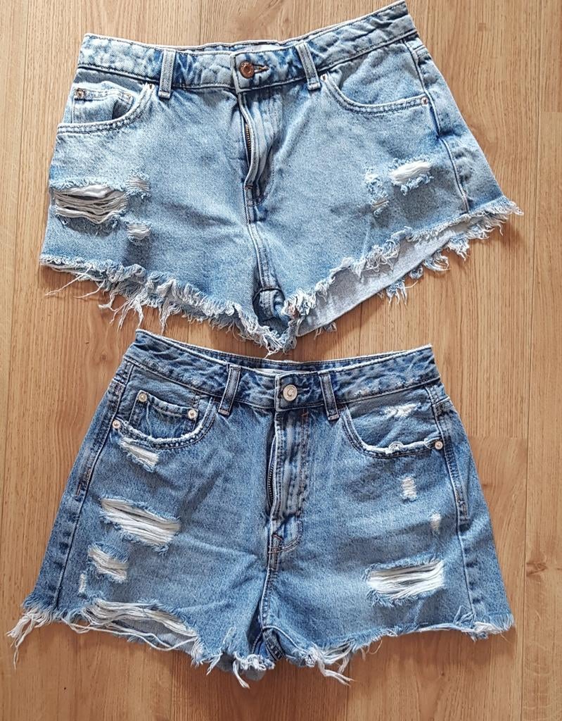 2 KORTE BROEKEN MAAT 36, Ophalen of Verzenden, Zo goed als nieuw, Blauw