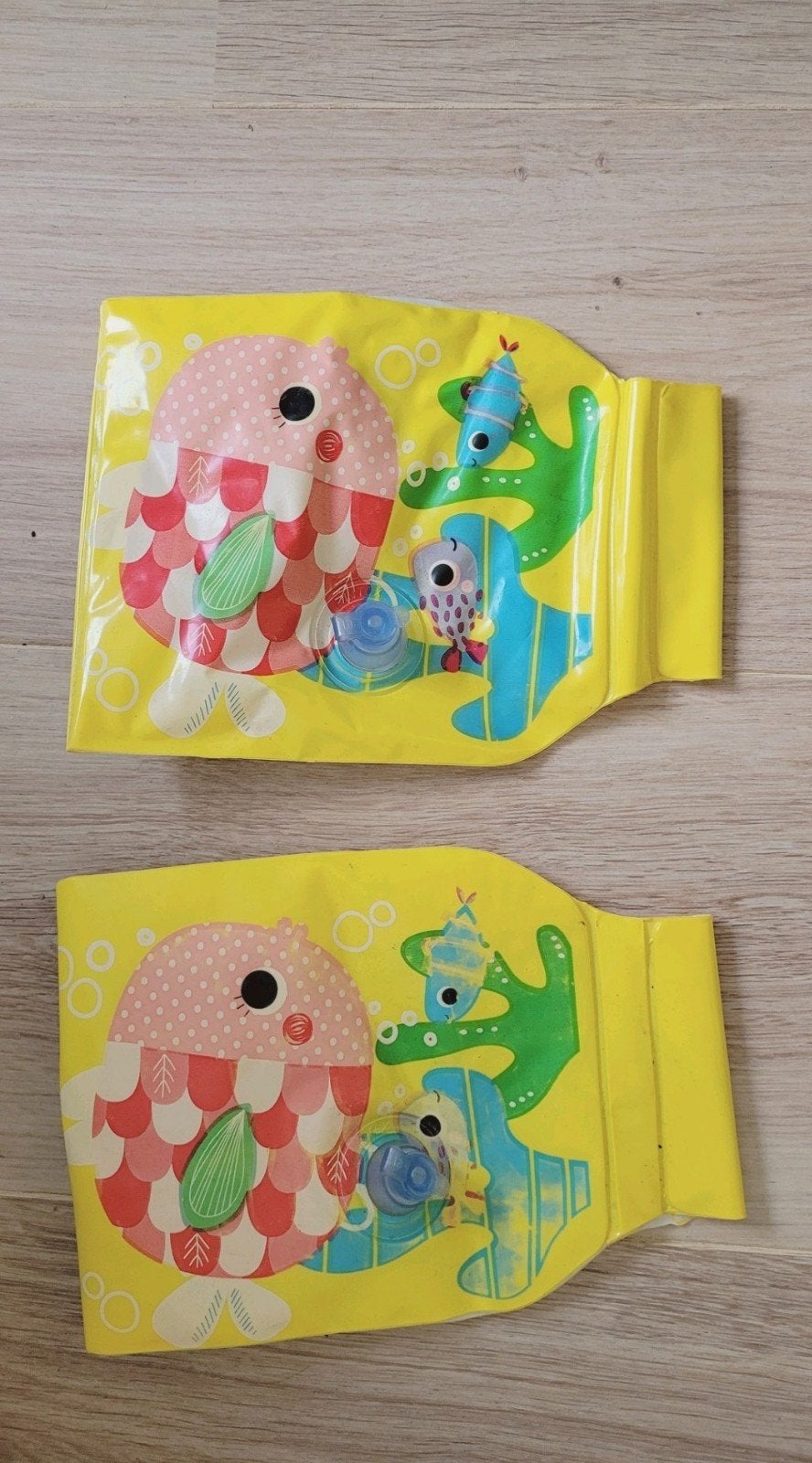 Vrolijke gele zwembandjes / zwemvleugeltjes met vissen, Kinderen en Baby's, Jongetje of Meisje, One size, Ophalen of Verzenden