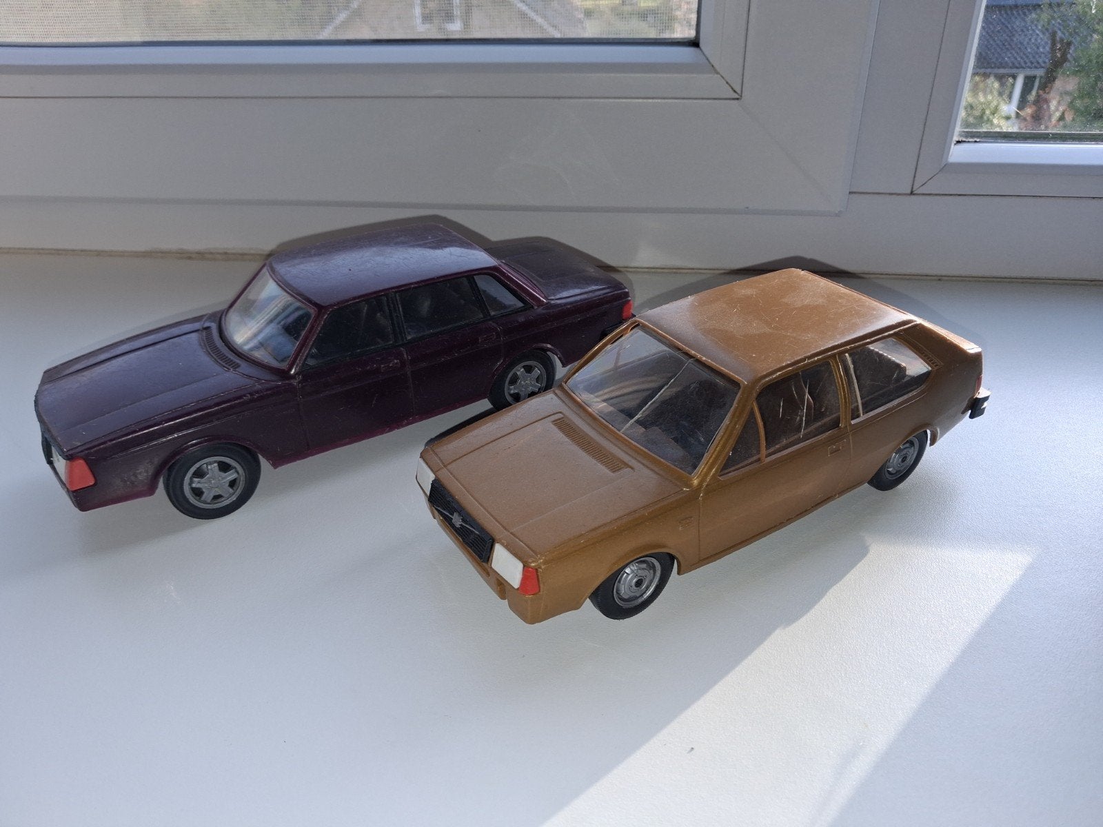 Vintage finland Stahlberg auto's: Volvo 244 en Volvo 343, Ophalen of Verzenden, Gebruikt, Jongen of Meisje