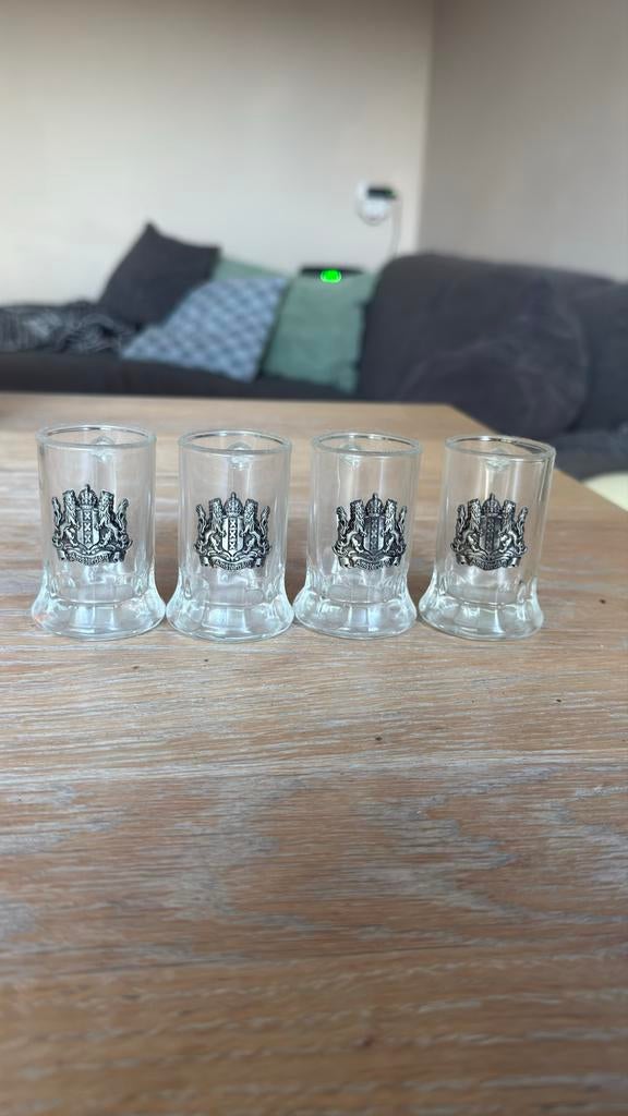 Set van 4 Amsterdam shotglaasjes, Antiek en Kunst, Antiek | Glas en Kristal, Ophalen of Verzenden