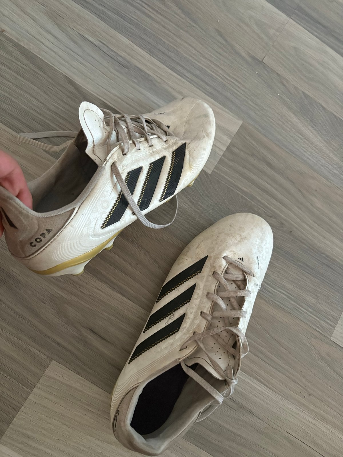 Adidas Copa voetbalschoenen - Zo goed als nieuw, Ophalen, Zo goed als nieuw, Schoenen