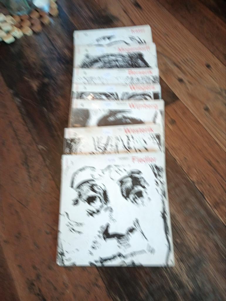 Domino serie van schilder in de Cobra tijd., Ophalen of Verzenden, 1960 tot 1980, Tijdschrift