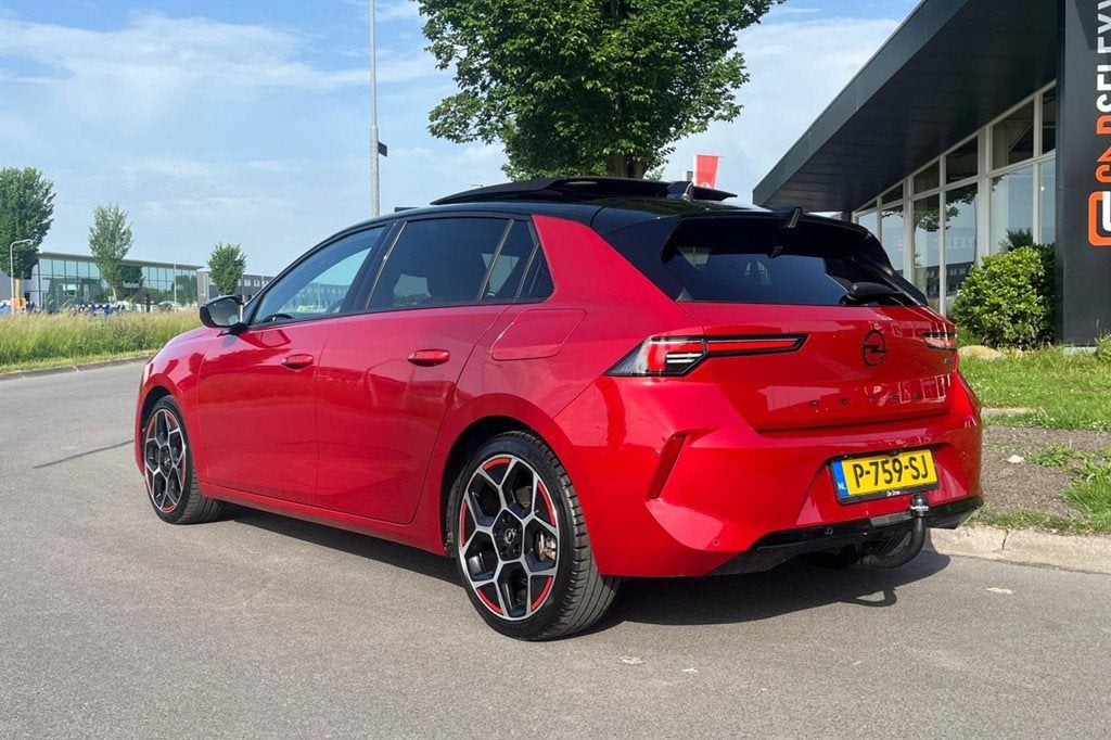 Opel Astra 1.6 Hybrid GS Line | TREKHAAK | PANORAMA | 360 CA, Auto's, Opel, Gebruikt, 4 cilinders, Leder en Stof, Automatische klimaatregeling