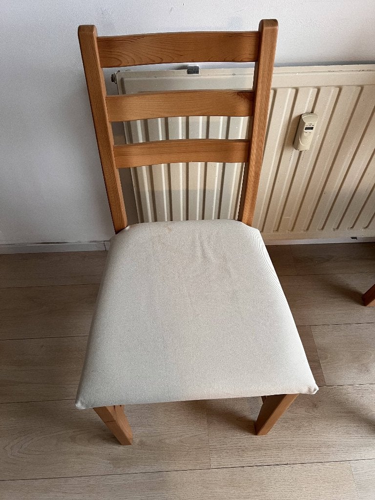 Vier IKEA LERHAMN stoelen, Huis en Inrichting, Stoelen, Ophalen, Gebruikt, Houten stoelen met kussen, Wit