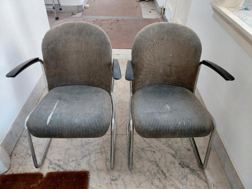 Gispen 413R stoel, Huis en Inrichting, Stoelen, Ophalen, Gebruikt, Twee, Overige kleuren