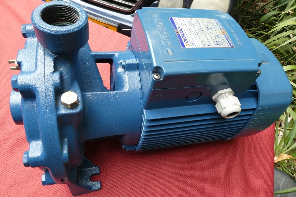 Waterpomp- ,Pedrollo -380V- 15 kuub - 250 l/m 8.1 bar 5.5 HP, Ophalen, Zo goed als nieuw, Elektrisch, Beregeningspomp