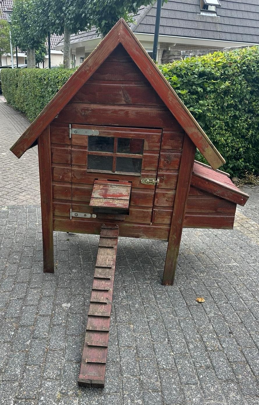 Degelijk gebruikt kippenhok!, Ophalen, Gebruikt