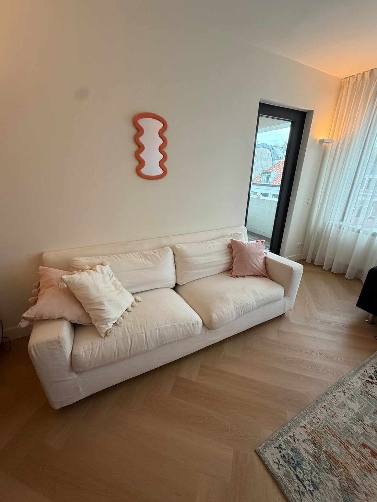 Comfortabele witte tweepersoonsbank Linteloo, Gebruikt, Tweepersoons, 75 tot 100 cm, Ophalen of Verzenden