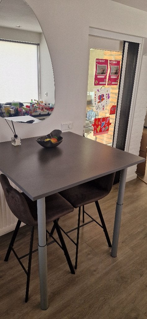 Antraciet tafelblad met 2 verstelbare poten, Huis en Inrichting, Ophalen, Zo goed als nieuw