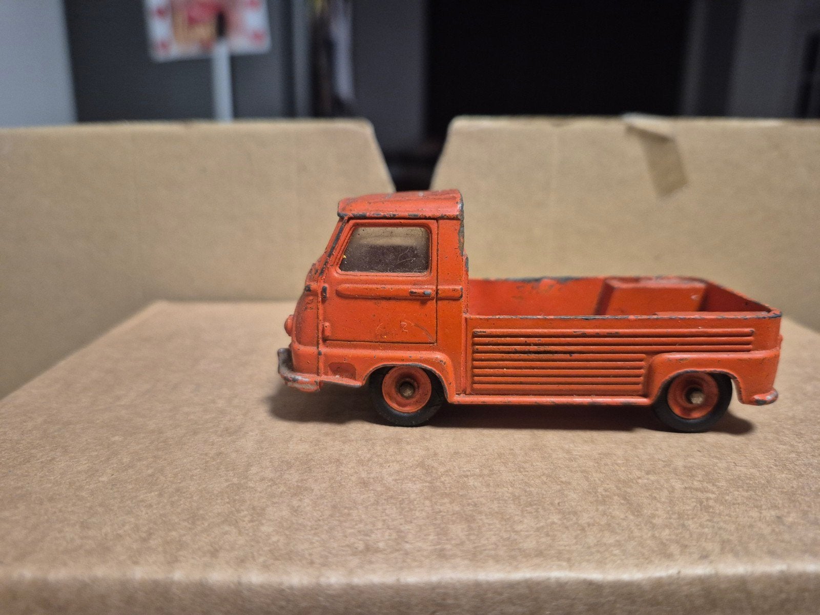 Dinky toys renault estafette meccano 1;43, Ophalen of Verzenden, Gebruikt, Auto, Dinky Toys