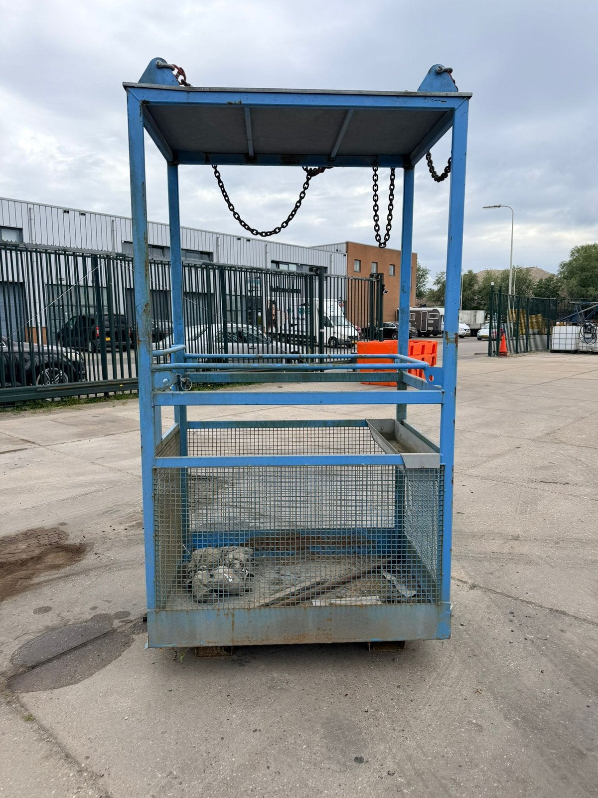 Bauer MB-K personenwerkbak, Ophalen, Gebruikt