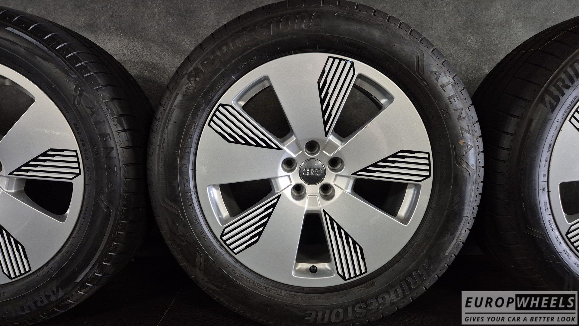 19 inch Audi e-tron 4KE velgen zomerbanden Seat Tarraco Q7