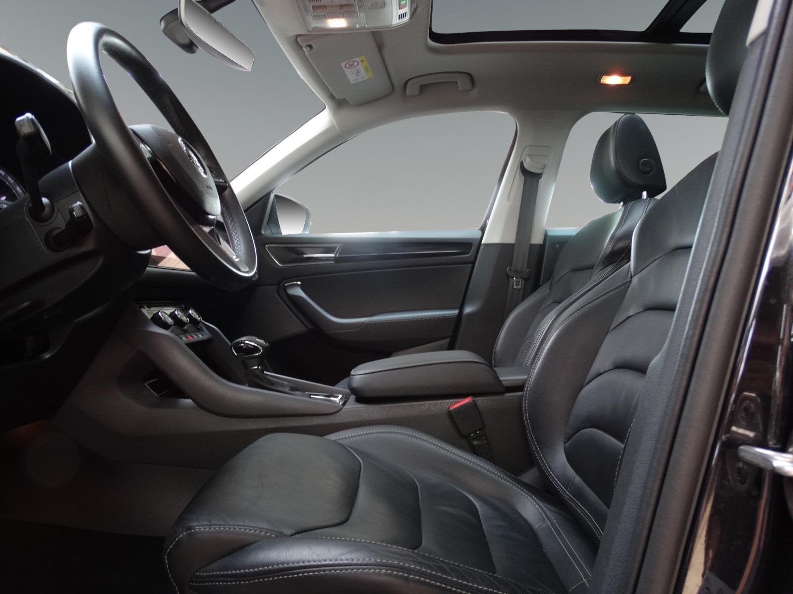 Skoda Kodiaq 1.5 TSI Edition Plus 7p.Panorama/Trekhaak/Leder, Auto's, 4 cilinders, 150 pk, 7 stoelen, Zwart