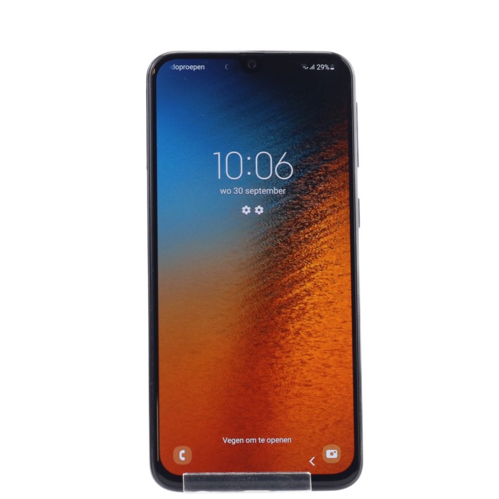 Samsung Galaxy A40 64GB Zwart, Telecommunicatie, Samsung, Zo goed als nieuw, Support@Samsung.com, 129, Samsung-ro, Yeongtong-gu
Suwon-si, Gyeonggi-do 16677
South Korea