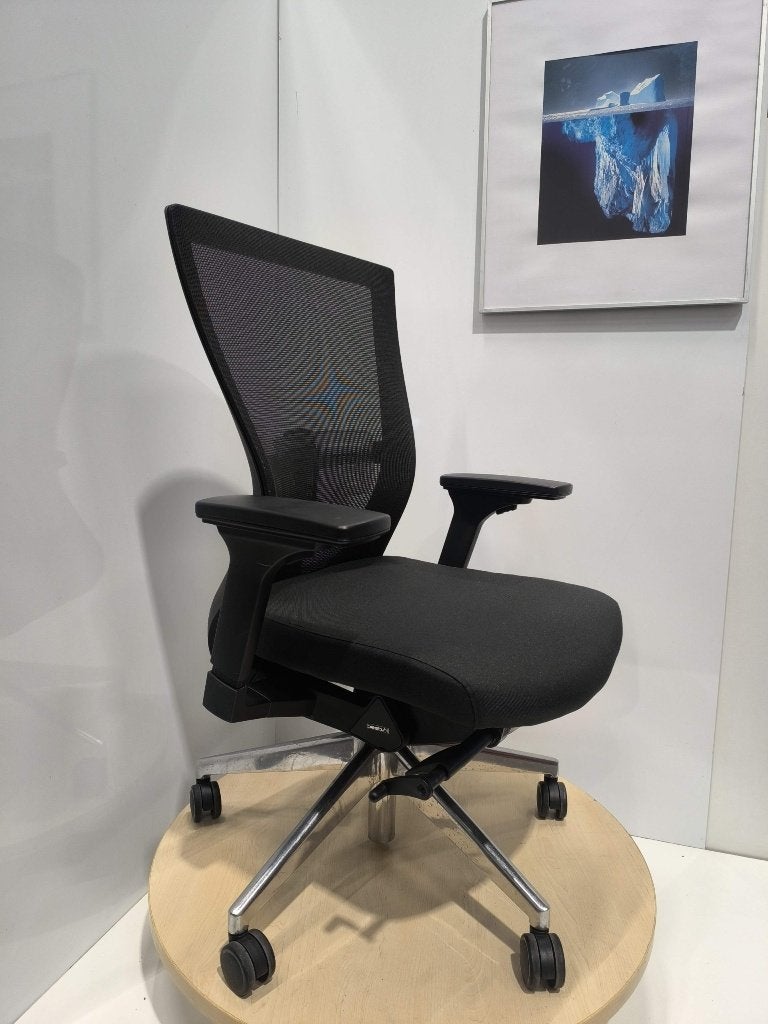Bestuhl Ergonomische stoel / werkstoel met NIEUWE STOF,10 st, Zwart, Ophalen of Verzenden, Zo goed als nieuw, Bureaustoel