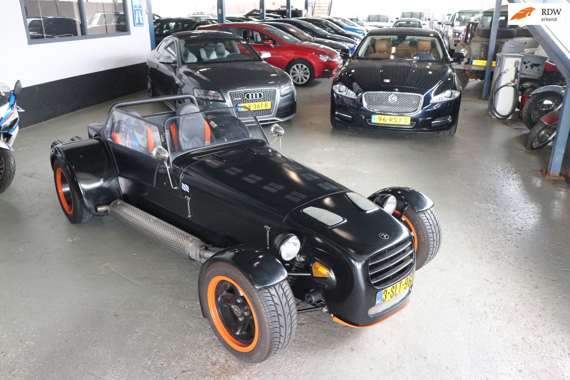 Quantum 2 DOOR DONKERVOORT / KITCAR / QUANTUM SPORT CAR ! !, Lederen bekleding, Achterwielaandrijving, Gebruikt, Blauw