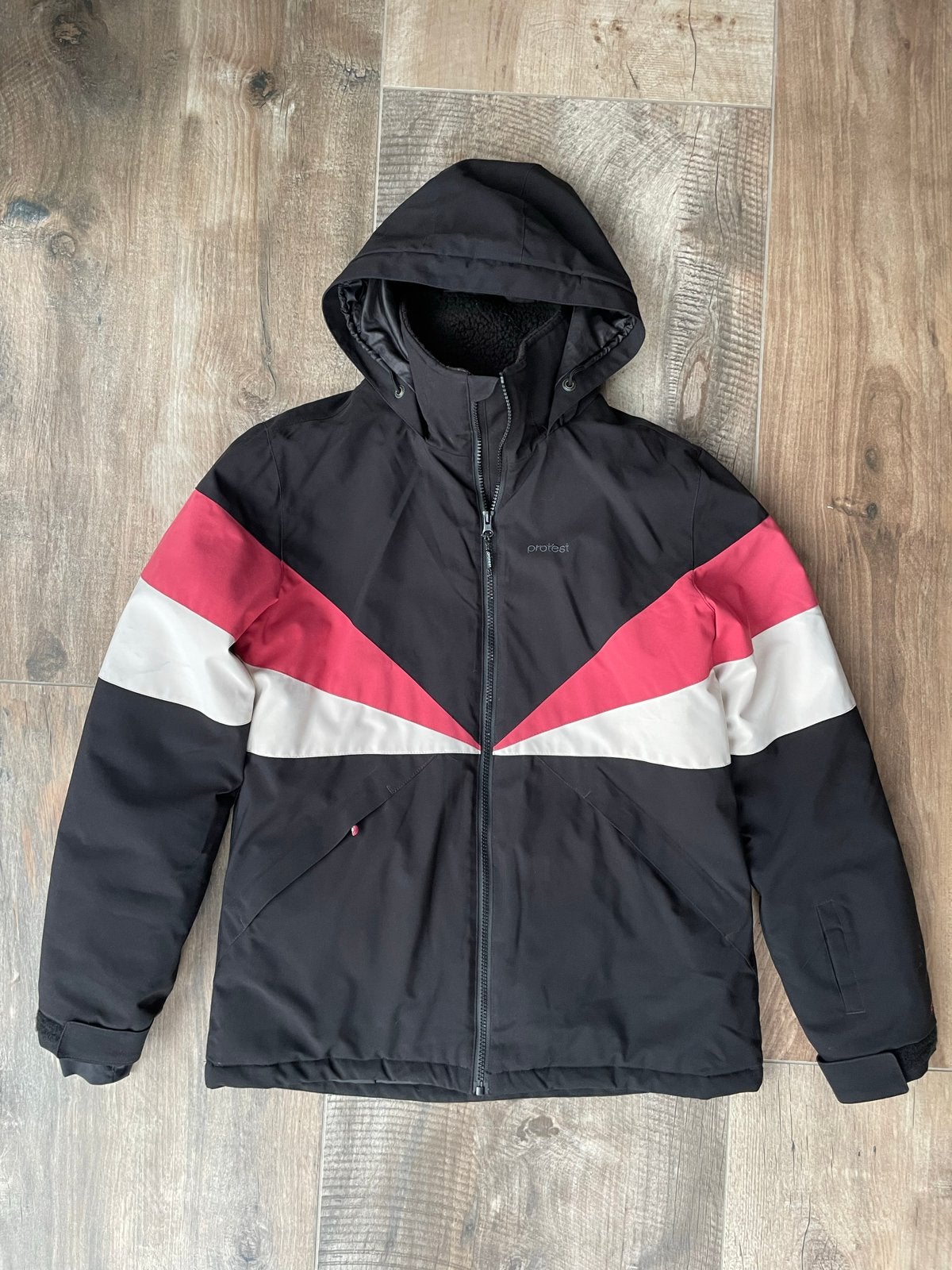 Protest winterjas skijas maat 176, Kinderen en Baby's, Kinderkleding | Maat 176, Ophalen of Verzenden, Zo goed als nieuw, Meisje