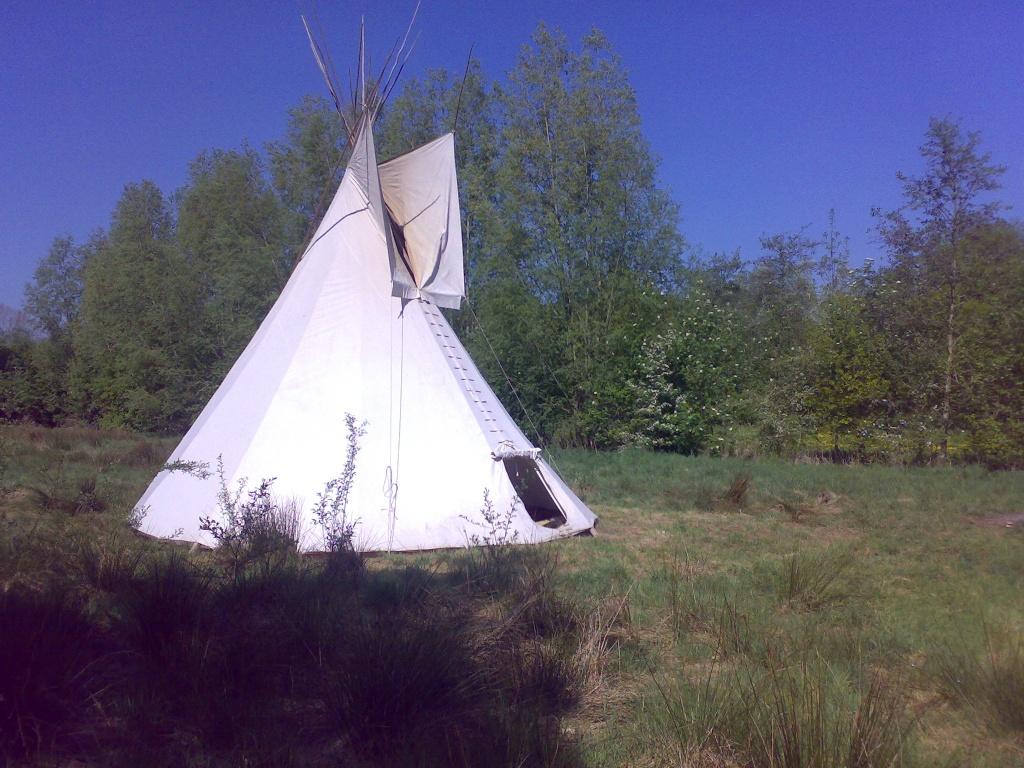 Tipi Uitverkoop Indianentent Wigwam Teepee, Ophalen, Nieuw, Meer dan 6