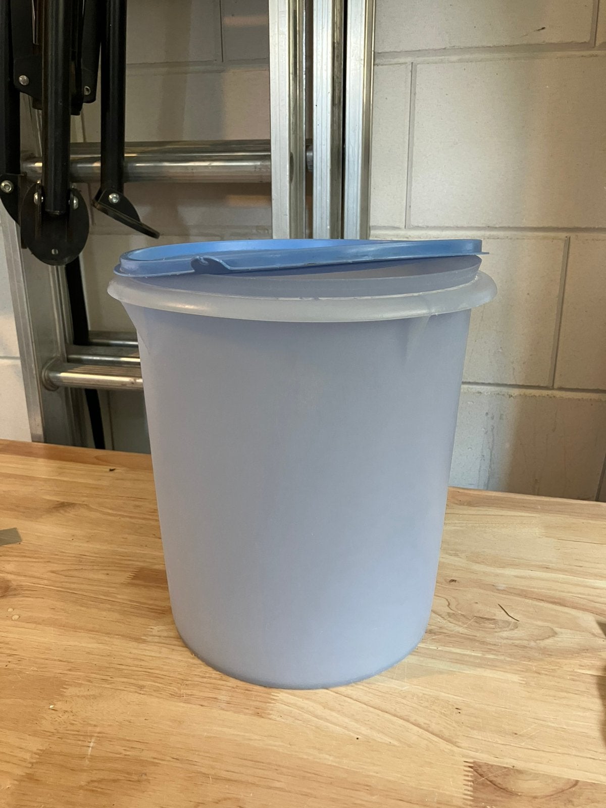 De befaamde wasemmer!, Ophalen, Gebruikt, Blauw, Met deksel