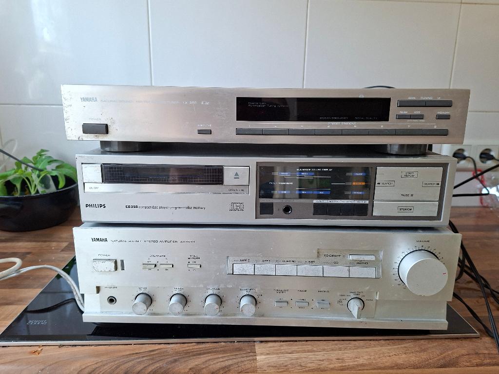 Titel: Yamaha versterker/ tuner AX500/TX350 Philips CD 350, Ophalen, Gebruikt