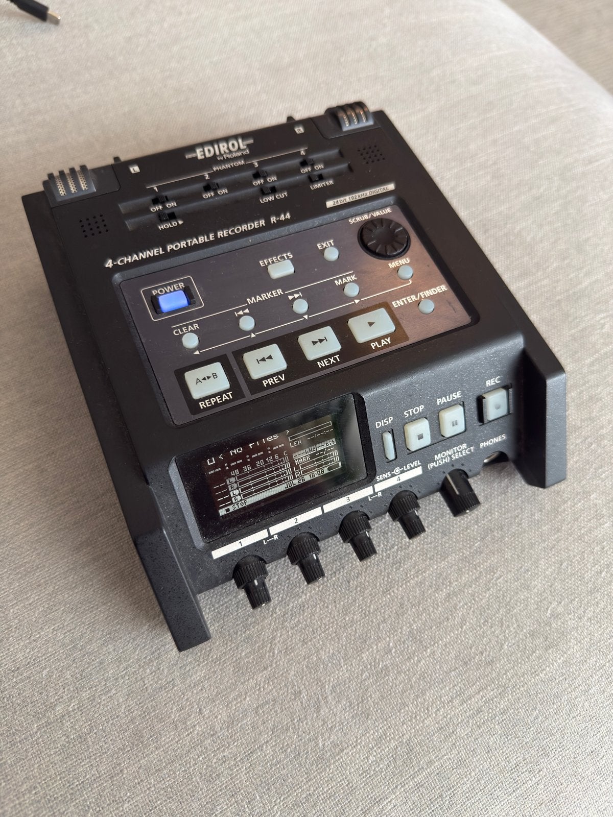 Roland Edirol R-44 4-kanaals Field Recorder, Audio, Tv en Foto, Professionele Audio-, Tv- en Video-apparatuur, Ophalen of Verzenden