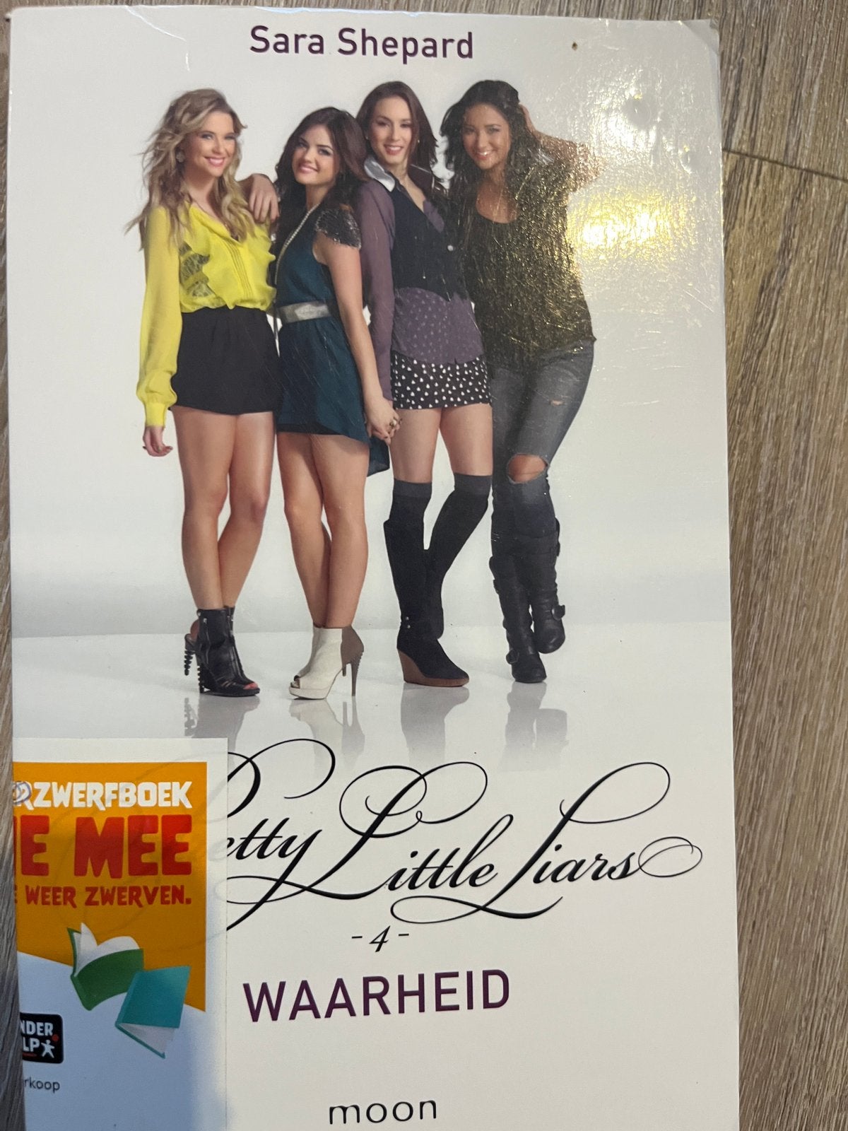 Pretty little liars 4 waarheid, Boeken, Ophalen, Zo goed als nieuw