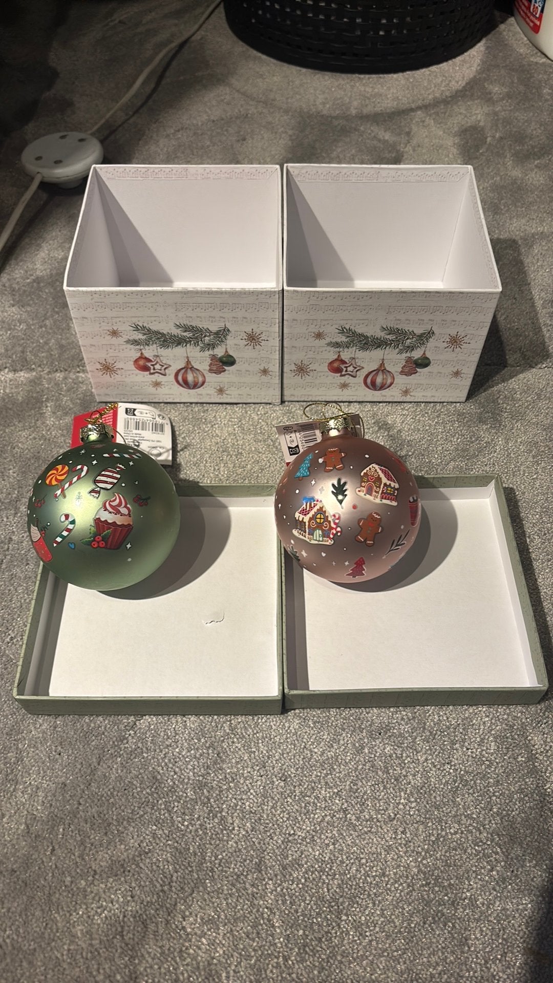 Set van 2 luxe kerstballen in geschenkdoos, Diversen, Ophalen of Verzenden, Nieuw