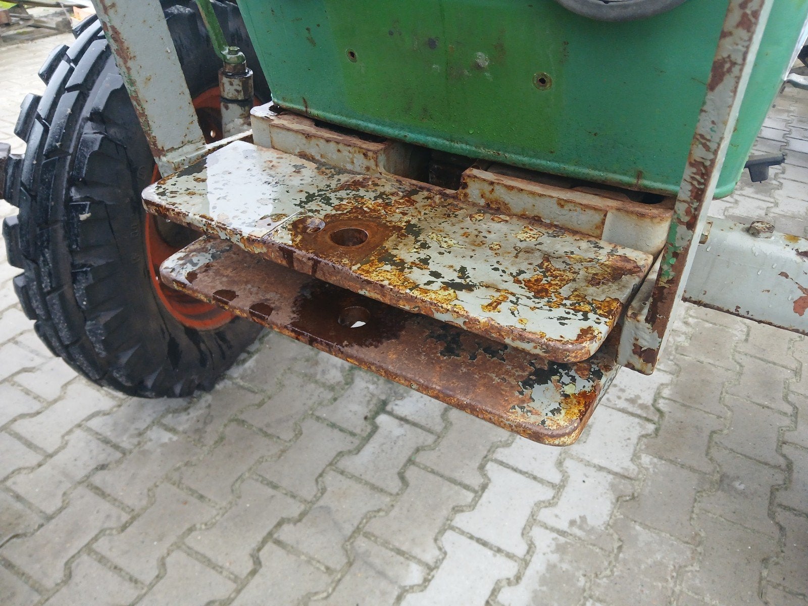 Deutz 8006 10006 gewichtendrager, Ophalen