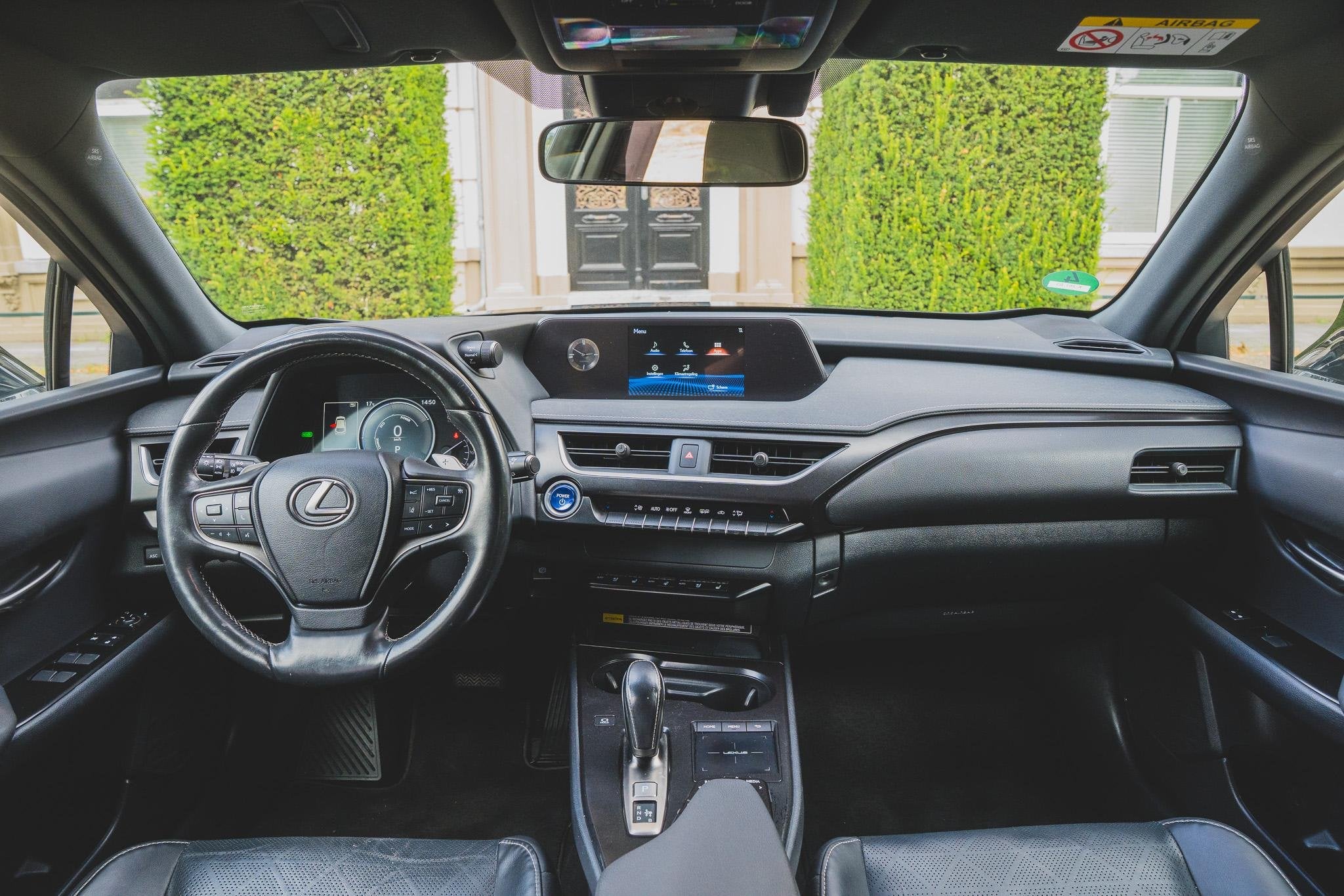 Lexus UX 300e Luxury 54 kWh LEDER | CAMERA | KEYLESS | ORG N, Auto's, Gebruikt, 495 min, 204 pk, SUV of Terreinwagen