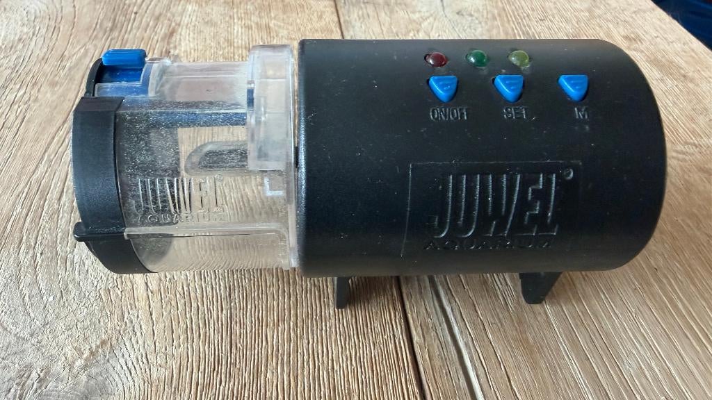 Juwel Visvoer machine. Werkt perfect, Dieren en Toebehoren, Vissen | Aquaria en Toebehoren, Ophalen of Verzenden, Overige typen