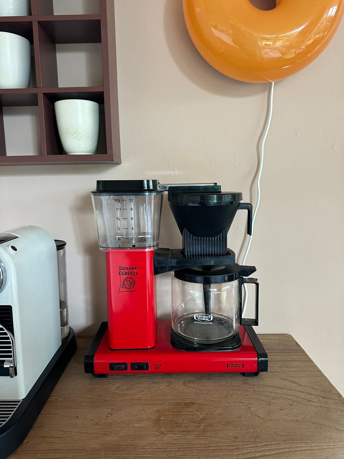 DE Moccamaster rood, Ophalen, Koffiemachine, Gemalen koffie, Zo goed als nieuw