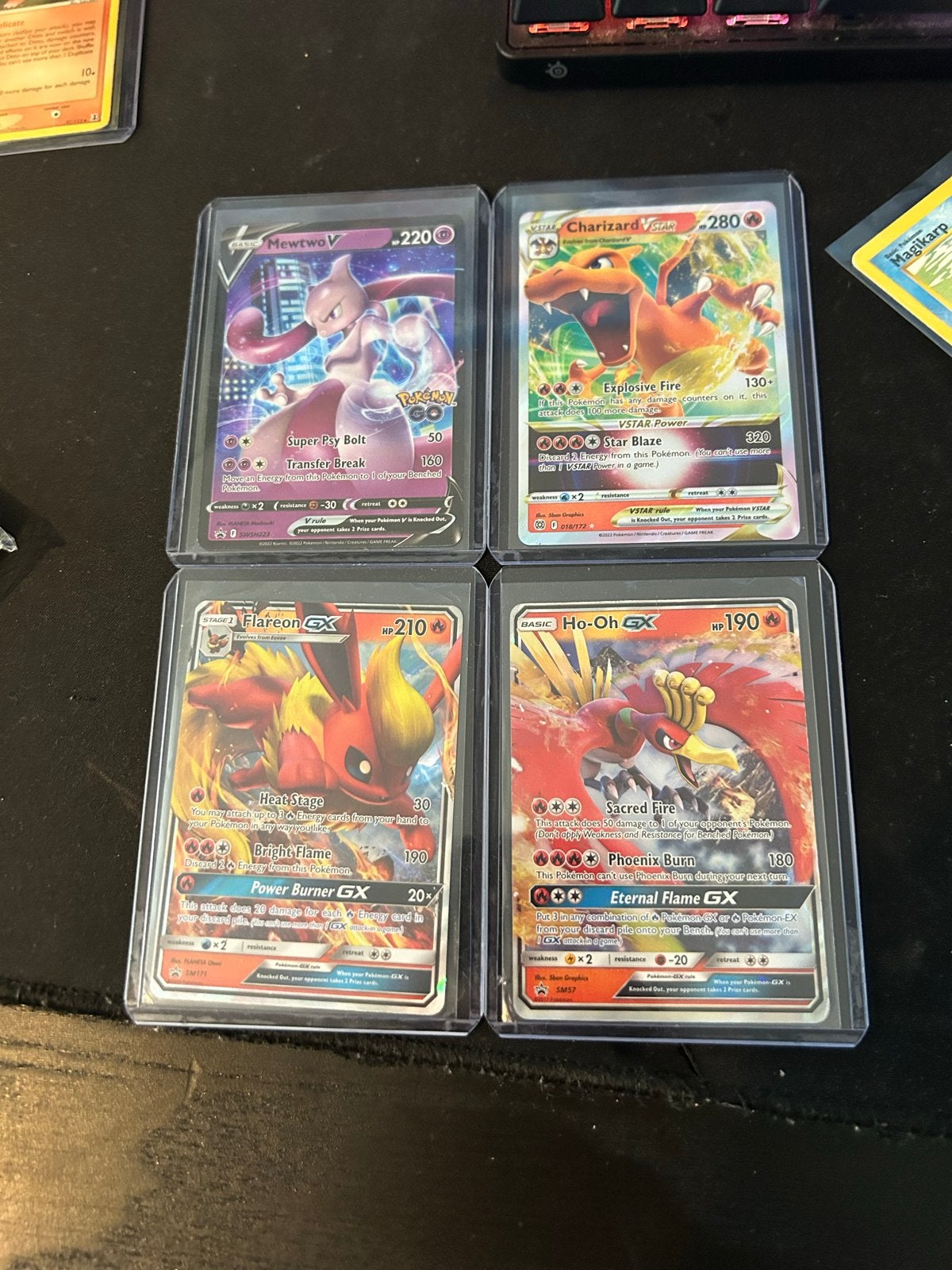 Pokémon Kaarten Bundel: Mewtwo V, Charizard VMAX, Flareon GX, Ophalen of Verzenden, Zo goed als nieuw, Meerdere kaarten