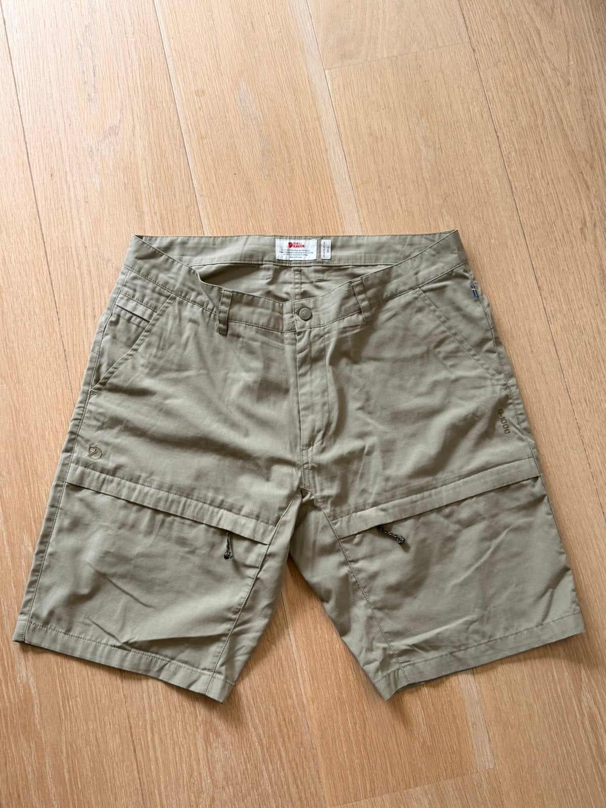 Fjallraven Travellers short maat 50, Ophalen of Verzenden, Zo goed als nieuw, Kleding