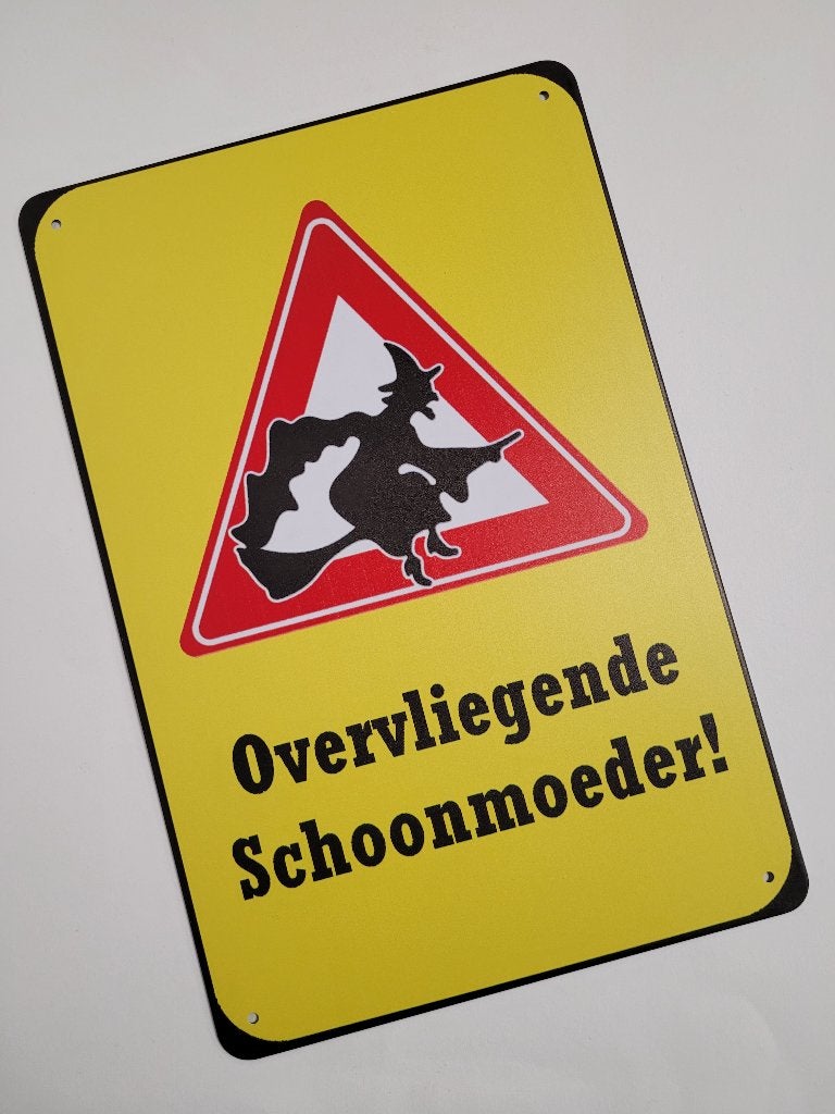 Overvliegende schoonmoeder heks reclamebord van metaal deco, Info@deconoord.nl, Deco Noord, Nieuw, Ophalen of Verzenden